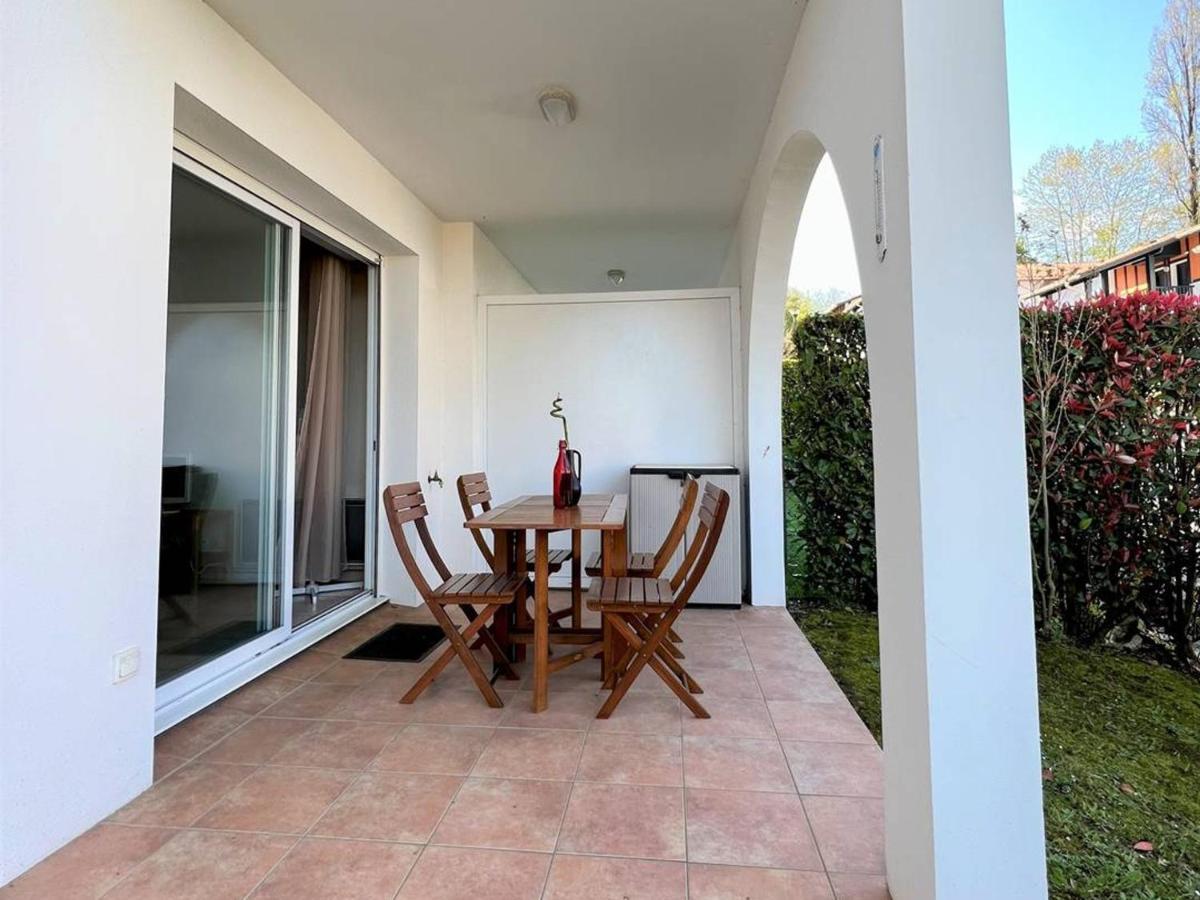 Appartement T1 Bis Avec Jardin Prive Et Piscine, 4 Pers, Cambo-Les-Bains - Fr-1-495-13 Luaran gambar